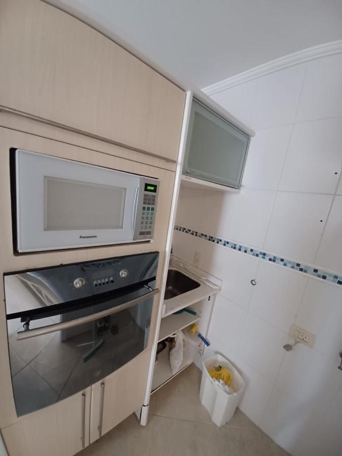 Apto 2 Dorms Nas Pitangueiras Pertinho Da Praia Guaruja Bagian luar foto